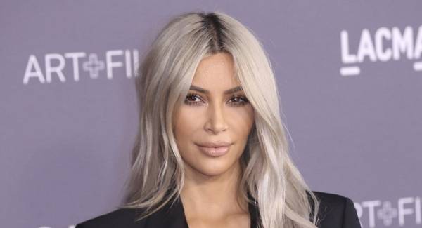 كيم كاردشيان تكسب حتى بعد ان تمت سرقتها