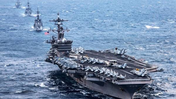 أمريكا ترسل حاملة طائرات وقاذفات إلى الشرق الأوسط في تحذير لإيران