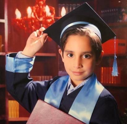 بالصور: فارس علاء الكسواني … الف مبرووك تخرجك