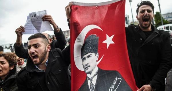 المعارضة التركية ترفض قرار إعادة الانتخابات المحلية