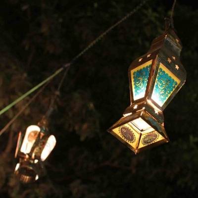 بالصور: كيف يحتفي المسلمون حول العالم بشهر رمضان؟