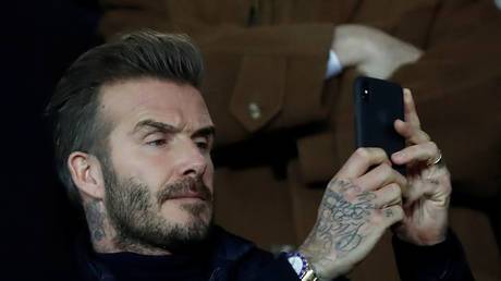 حكم بمنع ديفيد بيكهام من القيادة 6 أشهر