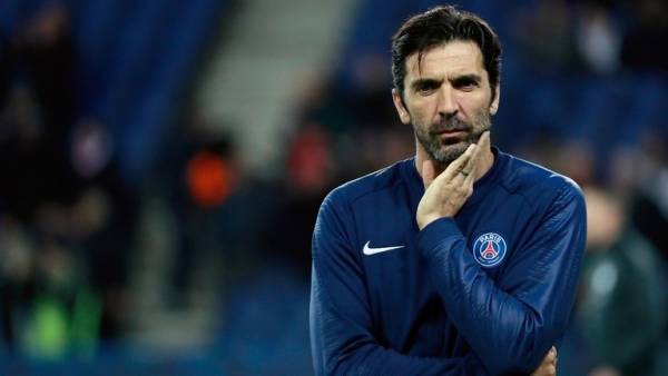 باريس سان جيرمان يصدم بوفون