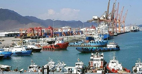 10 ألغاز وراء استهداف سفن ميناء الفجيرة الإماراتي!