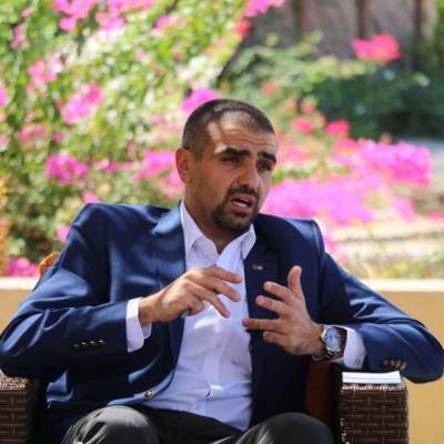 الحاج حسن : هكذا ستخرج القروش من تحت البلاطة !!