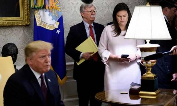 ترامب ينفي وجود خلاف مع مساعديه بشأن سياسة واشنطن تجاه إيران