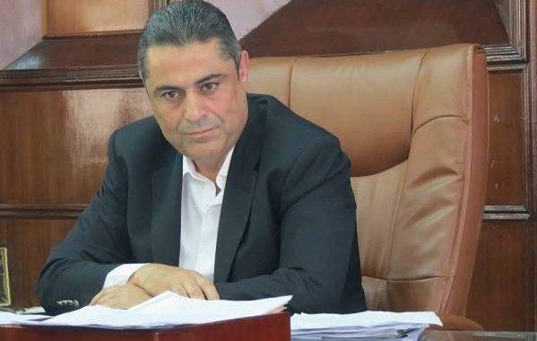 المومني يتفقد موقع المكب المؤقت للاطلاع على سير العمل فيه