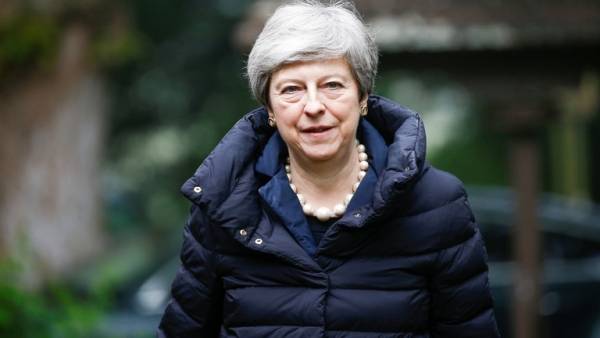 ماي تعتزم تقديم عرض جريء للبرلمان بشأن بريكست