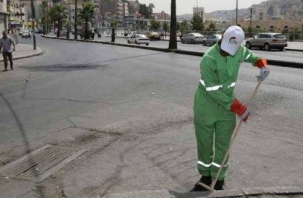 الأمانة: إيقاف عمال الوطن عن العمل خلال ساعات الظهيرة