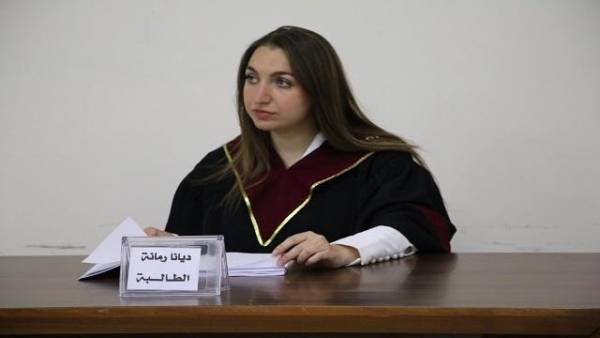 رسالة ماجستير في جامعة الشرق الأوسط تناقش درجة استخدام المختبرات الافتراضية في تعليم اللغات الحديثة لدى طلبة الجامعات