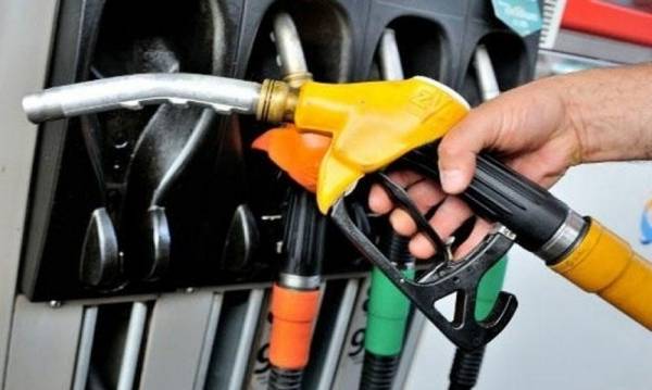 ضريبة مقطوعة على المشتقات النفطية عوضاً عن الضرائب الحالية قريبا