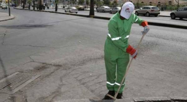الامن الوقائي يلقي القبض  على متسولين بزي عمال موظفي امانة عمان
