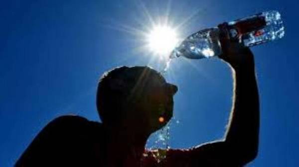 ذروة الموجة اليوم الجمعة ودرجات الحرارة تقترب من (٤٠) مئوي