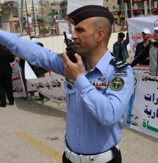 سير الزرقاء .. رقباء محترفون وقائد ميداني ..