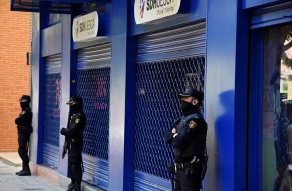 اعتقال لاعبين بالدوري الإسباني بتهمة تكوين عصابة