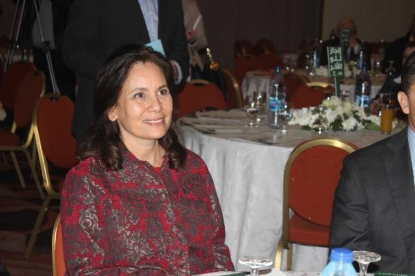 الطاقة تتوسع في فحوصات مختبرات الجيوكيمياء التابعة للوزارة لتصبح (150) فحصا