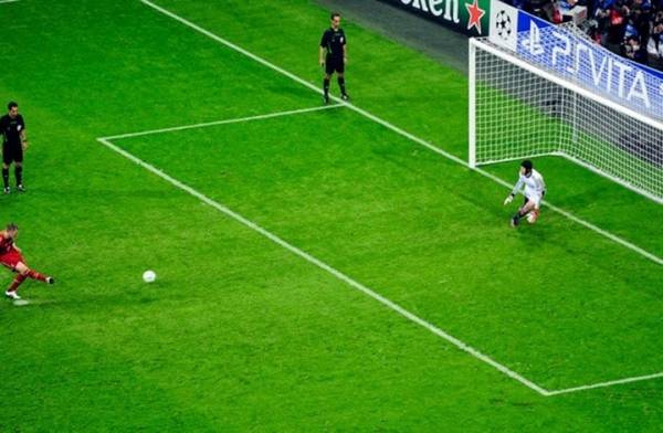 أغرب 10 ضربات جزاء في تاريخ كرة القدم (فيديو)