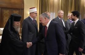 الملك يلتقي أعضاء مجلسي أوقاف وكنائس القدس الشريف وشخصيات مقدسية (صور)