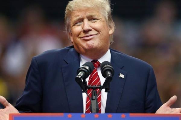 دونالد ترامب يطل بمظهر جديد وغير مسبوق! (صورة)