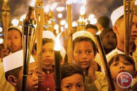 بالفيديو..دول ارتبطت بطقوس يمكن أن توصف بالغريبة؛ نظرا مخالفتها  التقاليد المتعارف عليها في استقبال أعياد المسلمين..