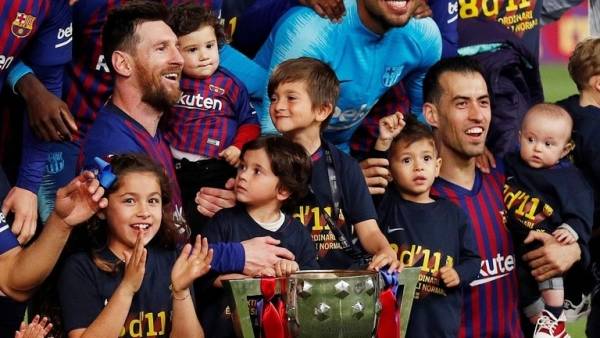 تياغو نجل ميسي يغيظ والده