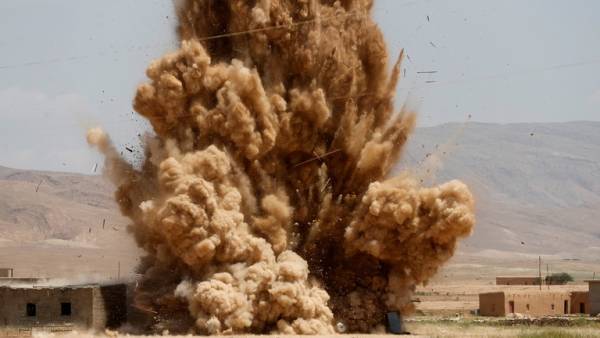 التحالف العربي يؤكد استهداف الحوثيين لمطار أبها السعودي ويكشف التفاصيل