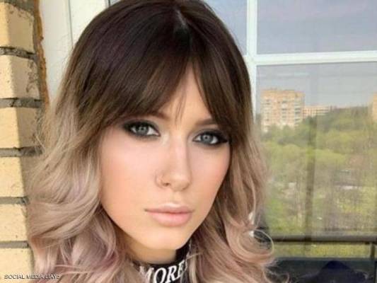 بحادث مريع.. وفاة حسناء روسية بسبب مجفف الشعر