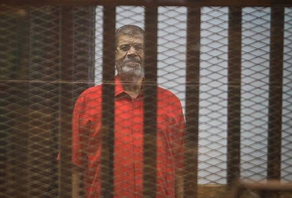 دفن محمد مرسي فجر الثلاثاء وسط تشديدات أمنية في القاهرة