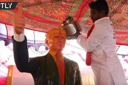 هندي يعلن عبادته للرئيس الأمريكي ترامب