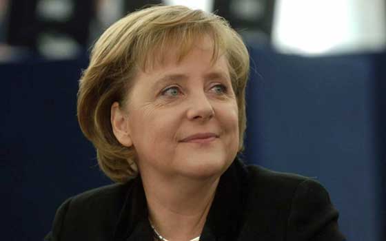 بالفيديو.. ميركل ترتجف بشكل “مخيف” وتثير مخاوف صحية