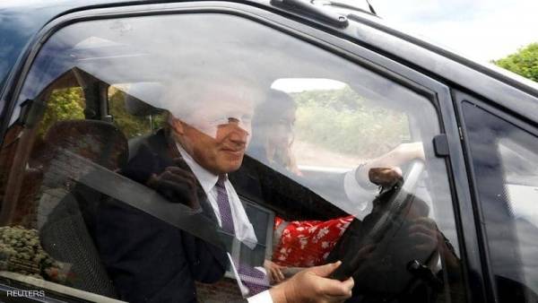 صراخ وتحطيم.. والشرطة إلى منزل مرشح رئاسة الحكومة البريطانية