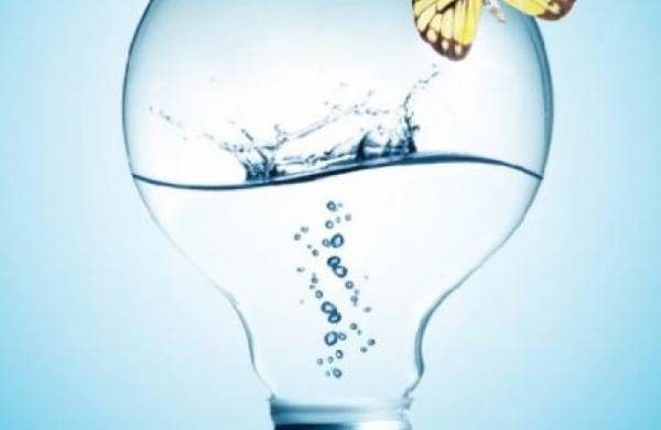 انقطاعات التيار الكهربائي تربك برامج توزيع المياه