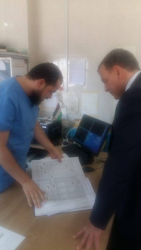 وزير الصحة يوعز بتغطية مركز صحي القطرانه بعدد من الاخصائيين