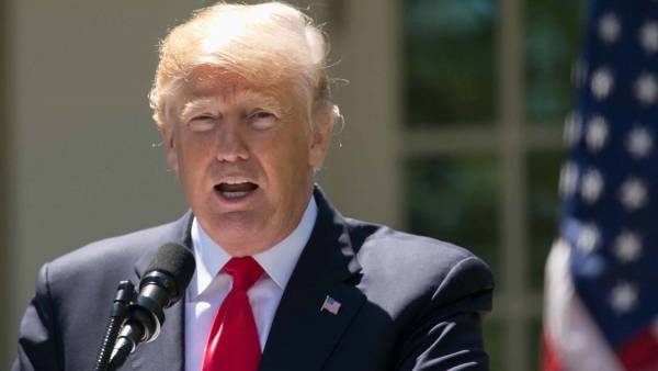 واشنطن تفرض عقوبات جديدة على ايران وتستهدف خامنئي