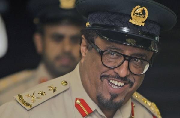 خلفان مغرداً  صفقة القرن لن يجرؤ أي قائد عربي على قبولها؟!