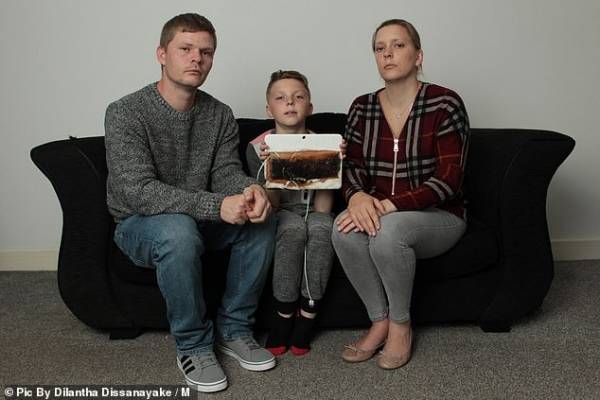 اشتعال حاسوب لوحي لـ«سامسونغ» كاد يتسبب في كارثة!