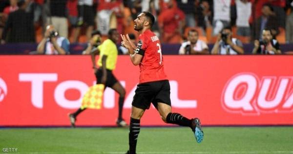 قائد الفراعنة يثير الجدل بتعاطفه مع عمرو وردة