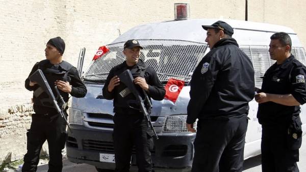 تونس .. انفجاران متتاليان يسقطان ضحايا في قلب العاصمة