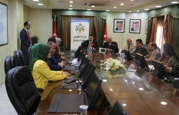 اتفاقية بين العمل والفوسفات لتدريب وتشغيل (120) فنيا