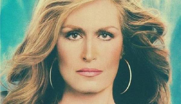 شاهدوا.. شقيق داليدا يكشف سر إنتحارها بعد 32 عاماً