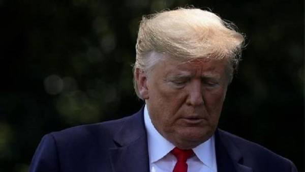 سفير بريطانيا لدى واشنطن يتوقع نهاية مخزية لترامب