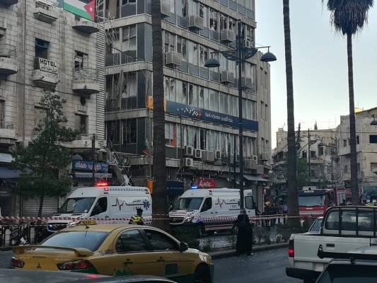 انهاء أعمال التدعيم المؤقت لمبنى موقع انفجار مطعم وسط البلد