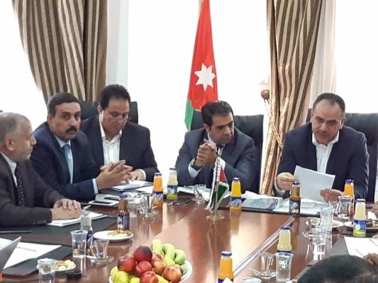 الشحاحدة يلتقي مجلس اللامركزية في محافظة العاصمة