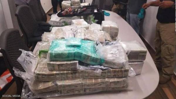 كنز دولارات في أغرب مكان.. وأصحابه تركوه عمدا ؟!