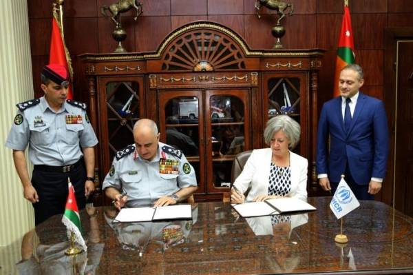 الدفاع المدني سيوزع (600) وحدة سكنية ؟!