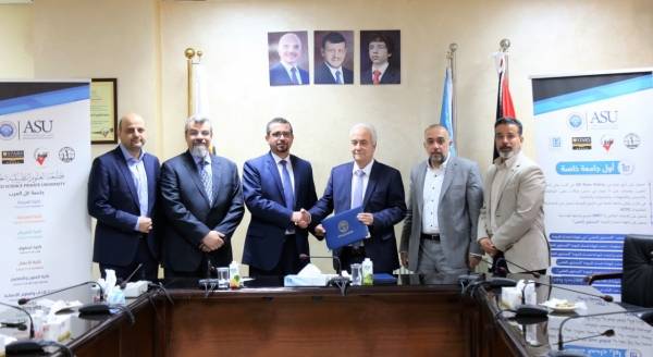 العلوم التطبيقية الخاصة  المستضيف الحصري والراعي الرسمي للأولمبياد العالمي باللغة الإنجليزية English Language Olympics