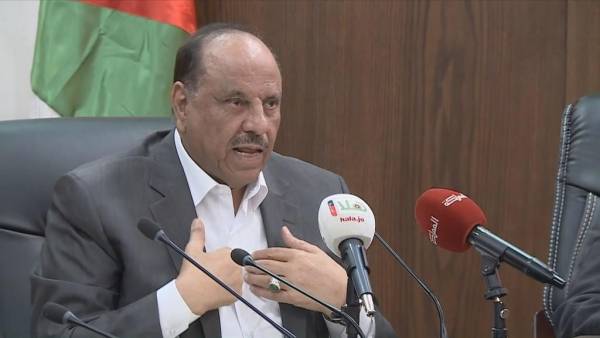 هلمحافظ العاصمة خط احمر يمنع على الوزير حماد الاقتراب منه ؟!