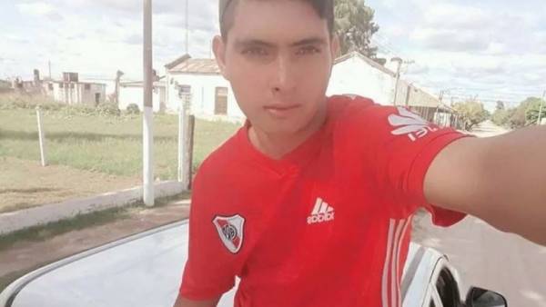 وفاة حارس مرمى بسكتة قلبية لفرحته بتصديه لركلة جزاء