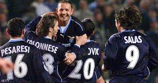 أسطورة الركلات الحرة مصاب بالسرطان