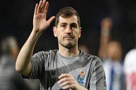 كاسياس ينتقل الى مهام تنسيقية في بورتو